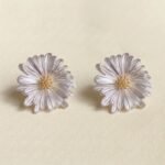 Metal Daisy s925 Silver Needle Earrings