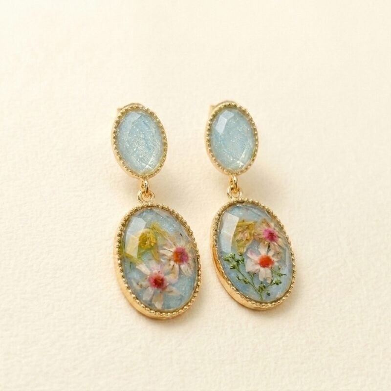 Monet Collection Amber Daisy Dried Flower Earrings