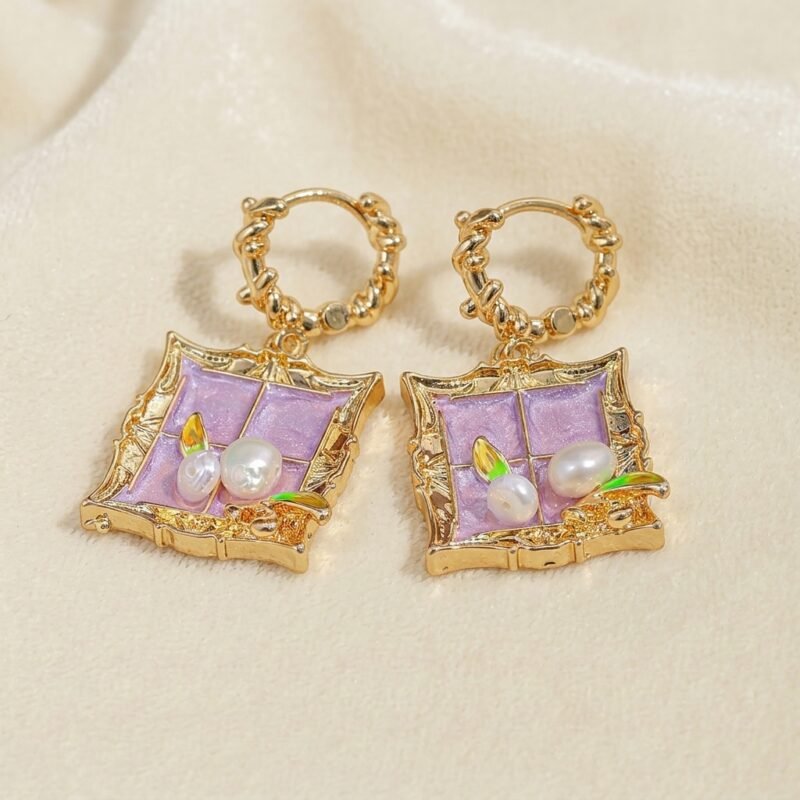 Monet Garden Vintage Floral Palace Earrings – 18k Gold Plated