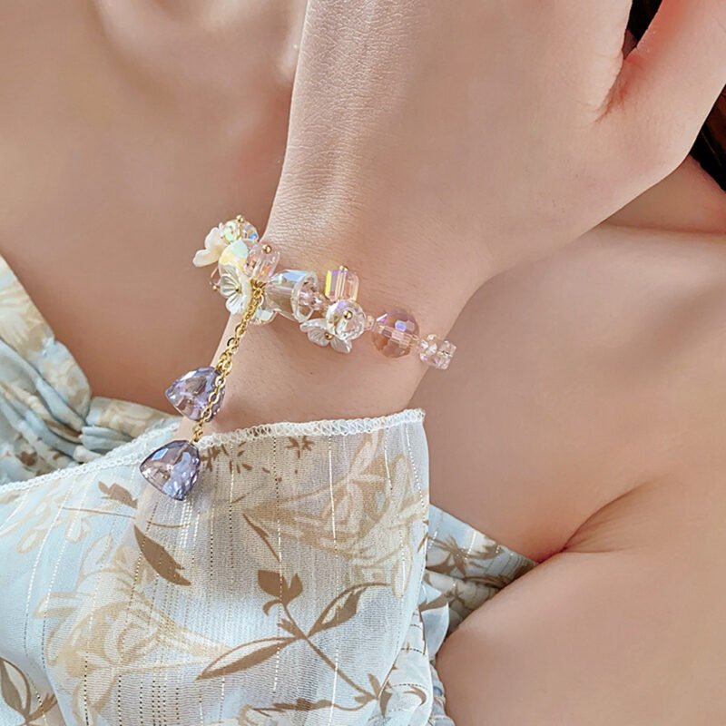Happy Vibe Flower Crystal Bracelet – Dopamine Style