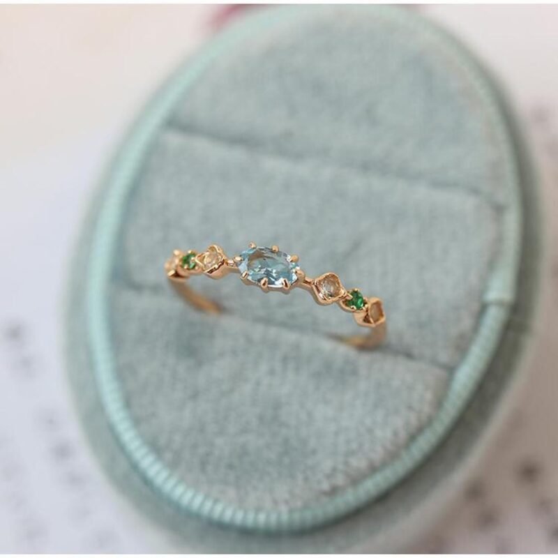 Ring Topaz - Glacier Sky Blue, gold Ring Topaz - Glacier Sky Blue, gold