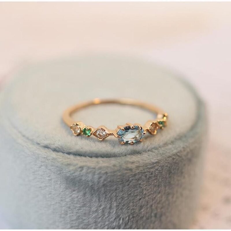 Ring Topaz - Glacier Sky Blue, gold Ring Topaz - Glacier Sky Blue, gold