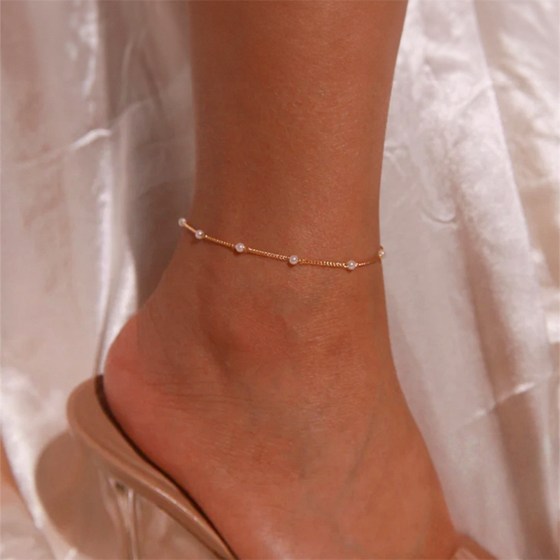 Elegant Pearl Station Anklet – Serene Moonlight