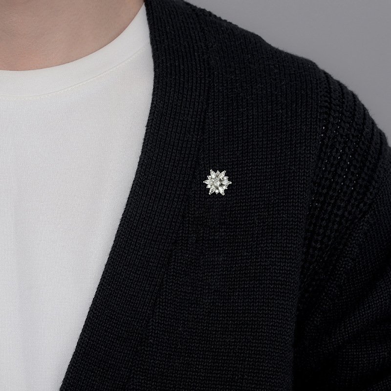 Hexagram Brooch - Tiny Starlight (1) Hexagram Brooch - Tiny Starlight