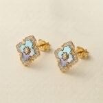 Silver-plated shell zircon studs — French vintage elegance