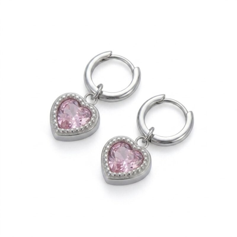 Minimalist Diamond Heart Earrings ——Versatile Grace Minimalist Diamond Heart Earrings ——Versatile Grace