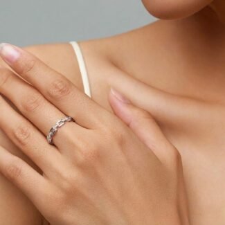 Chain Link Ring - Silver Radiance